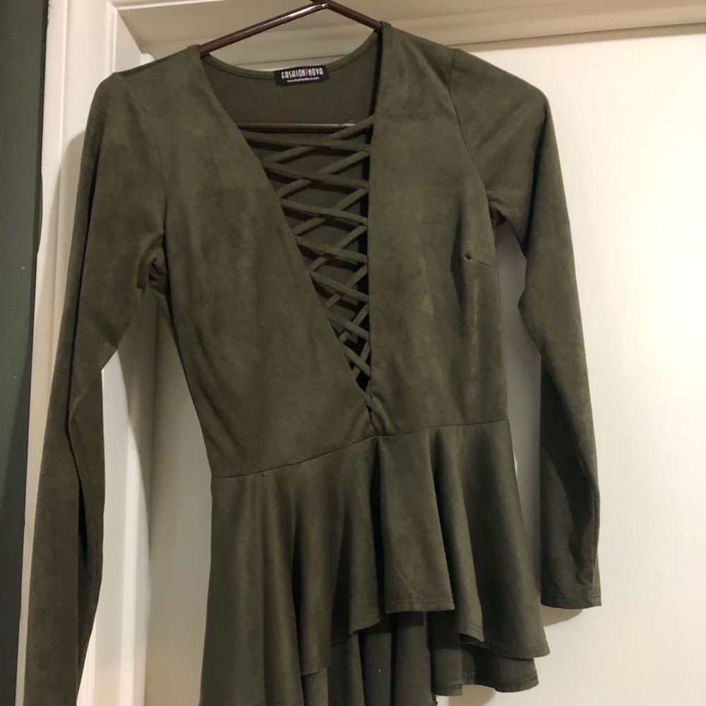 Long sleeve v neck